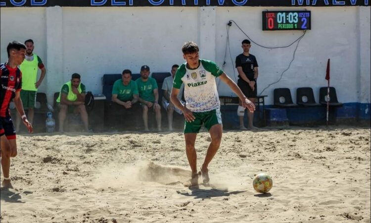 BEACH FÚTBOL: GOLEADA DEL FEMENINO, DERROTA DEL MASCULINO