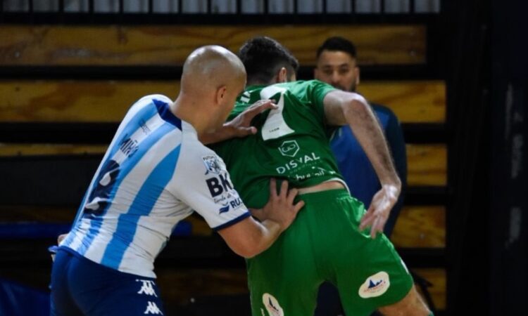 FUTSAL: TRASPIÉ EN AVELLANEDA