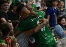 FUTSAL: GOLEADA Y PASAJE A LOS PLAYOFFS